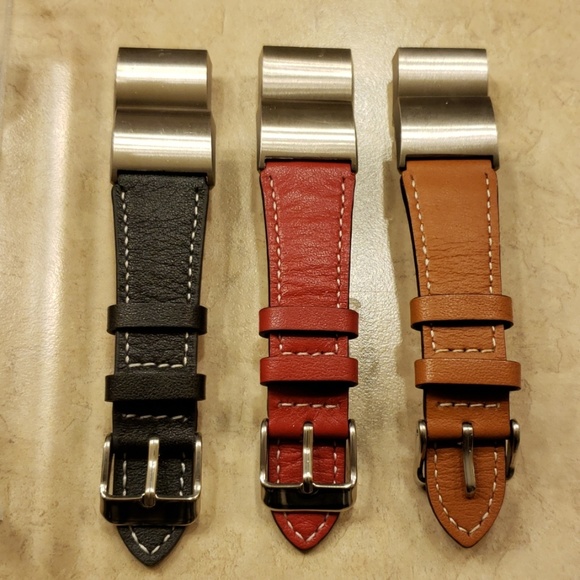 Fitbit Charge 2 Fitness Tracker Bundle Lot With Accessories🏃‍♀️ - Picture 2 of 6